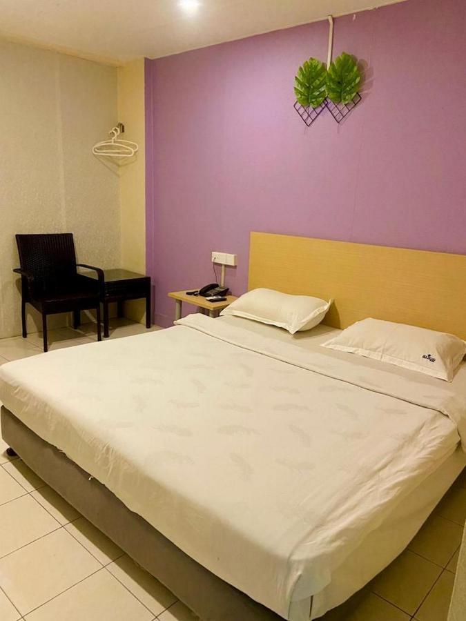 בוקיט מרטג'אם Sri Indar Hotel מראה חיצוני תמונה