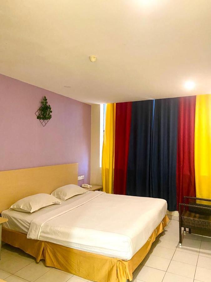 בוקיט מרטג'אם Sri Indar Hotel מראה חיצוני תמונה