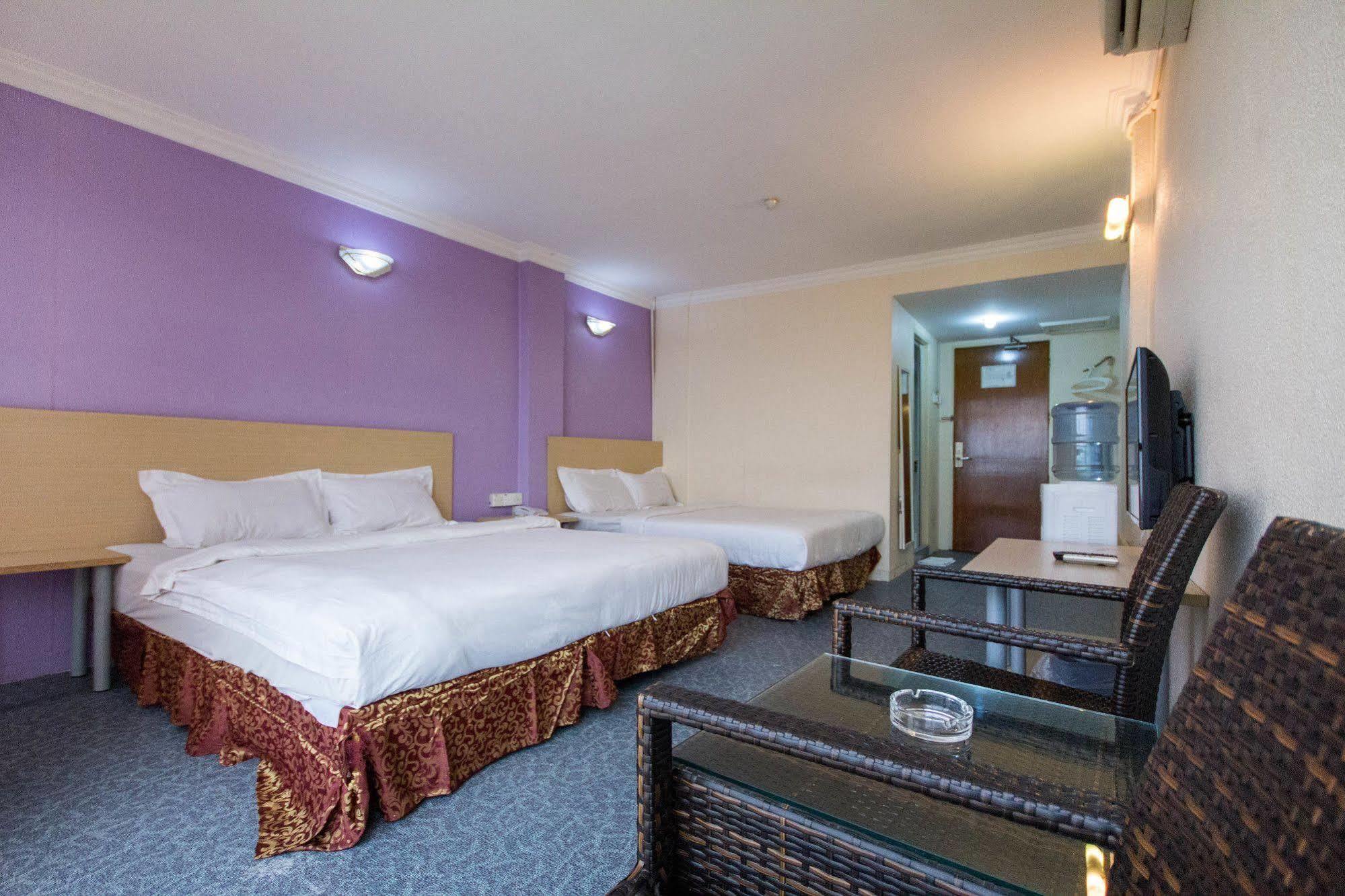 בוקיט מרטג'אם Sri Indar Hotel מראה חיצוני תמונה
